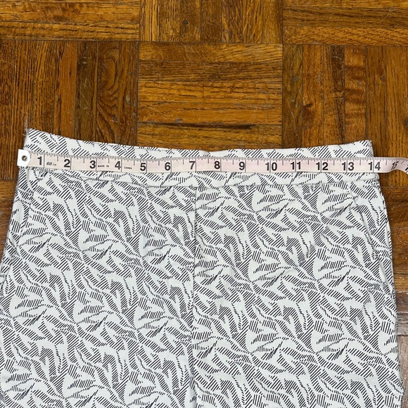 Jules & Leopold Black and White Leaf Print Pull On Ankle Trousers S - Picture 8 of 11